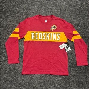 Men's Long-Sleeve Team Graphic Crewneck Tee - Red/Gold